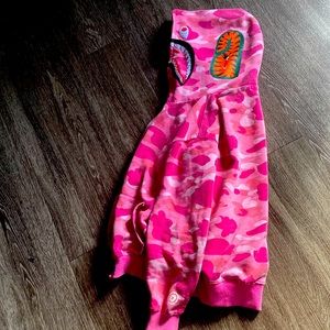 I am selling a Pink bape jacket. Size large. It is very cool&pretty